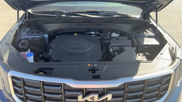new 2025 Kia Telluride car, priced at $49,806