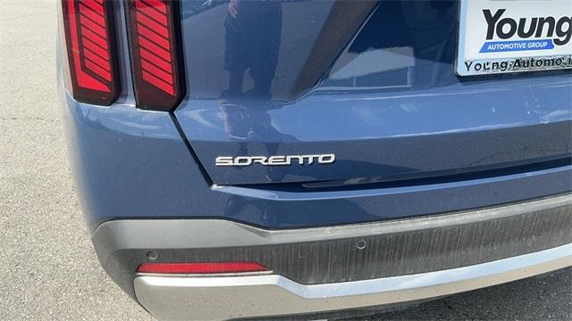 new 2025 Kia Sorento car, priced at $38,873