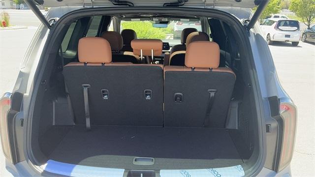 new 2025 Kia Telluride car, priced at $52,195