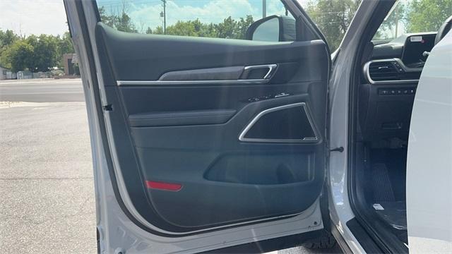 new 2025 Kia Telluride car, priced at $48,305