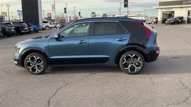 new 2025 Kia Niro car, priced at $35,990