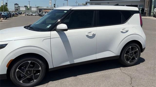 new 2025 Kia Soul car, priced at $25,459