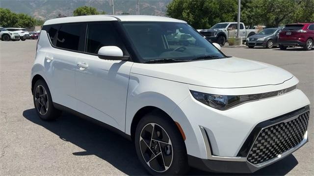new 2025 Kia Soul car, priced at $25,459