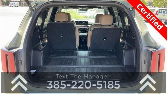 used 2024 Kia Sorento car, priced at $40,705