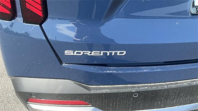 new 2025 Kia Sorento car, priced at $38,729
