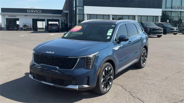 new 2025 Kia Sorento car, priced at $38,729