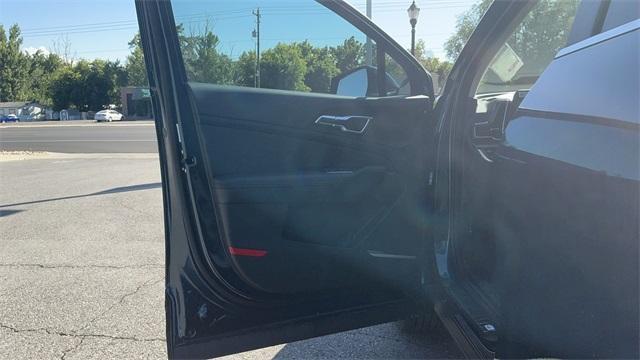 new 2025 Kia Sportage Hybrid car, priced at $34,604