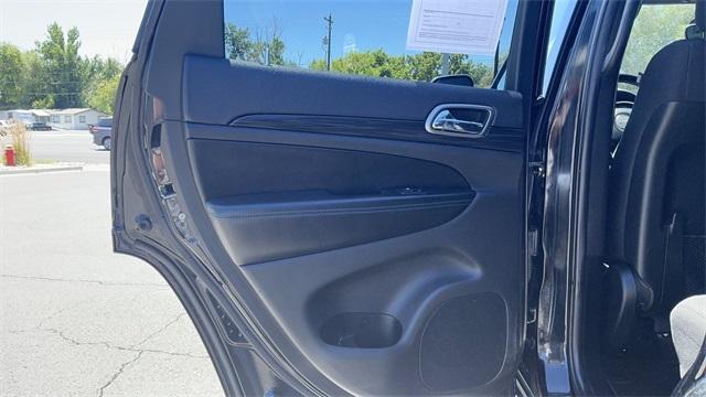 used 2019 Jeep Grand Cherokee car, priced at $21,756