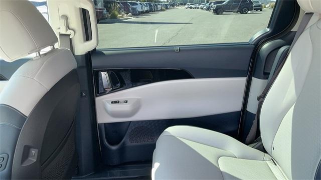 new 2026 Kia Carnival car