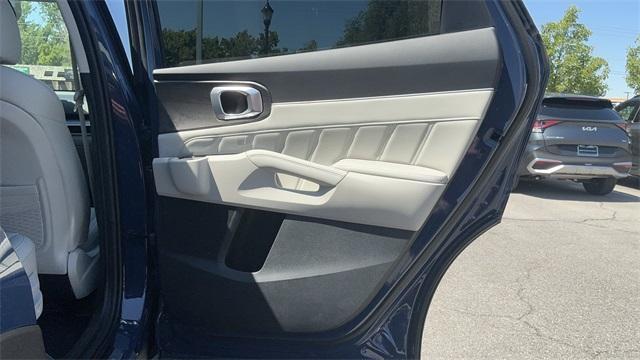 new 2025 Kia Sorento car, priced at $43,568