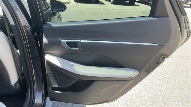 used 2023 Hyundai Sonata Hybrid car, priced at $26,944