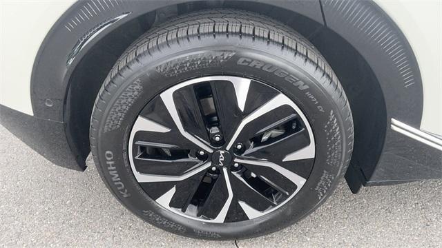 used 2023 Kia EV6 car, priced at $32,079