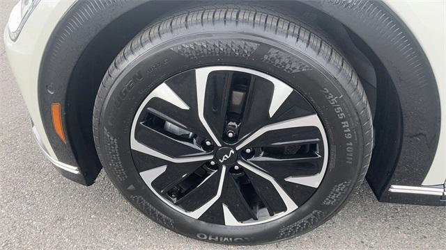 used 2023 Kia EV6 car, priced at $32,079