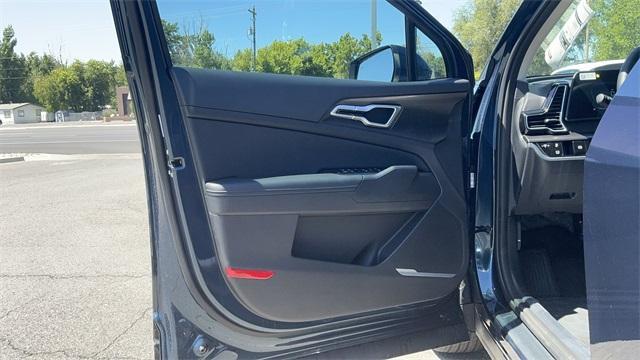 new 2025 Kia Sportage Hybrid car, priced at $33,920