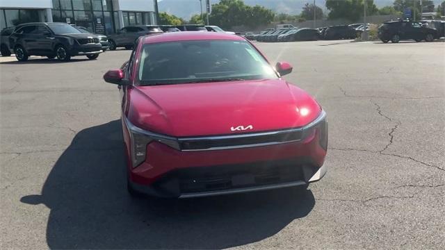 new 2025 Kia K4 car, priced at $23,532