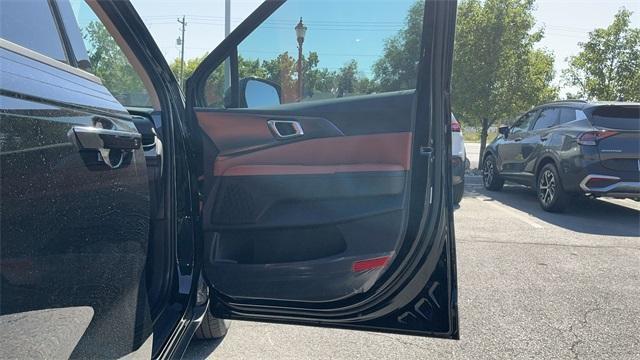 new 2026 Kia Carnival car