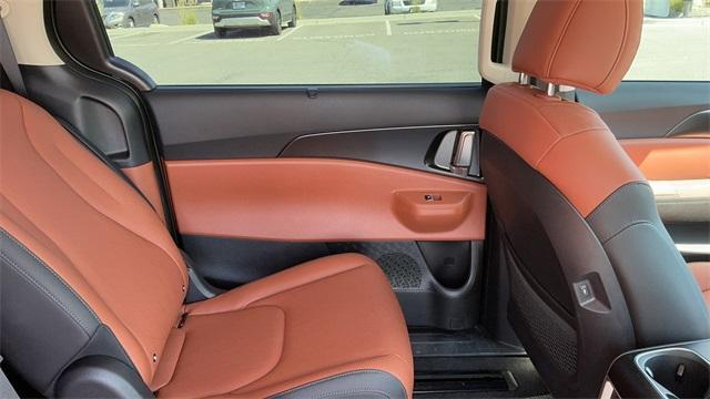 new 2026 Kia Carnival car