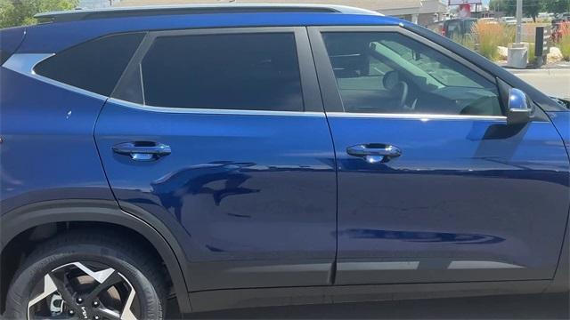 new 2025 Kia Seltos car, priced at $29,698