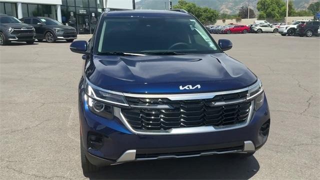 new 2025 Kia Seltos car, priced at $29,698