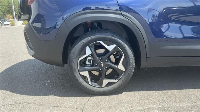 new 2025 Kia Seltos car, priced at $29,698