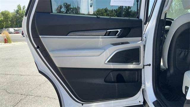used 2022 Kia Telluride car, priced at $32,979