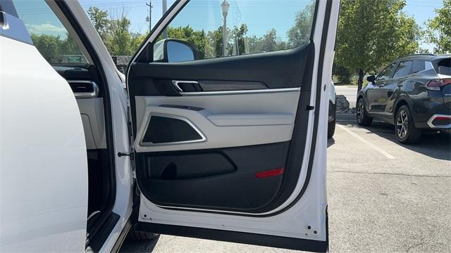 used 2022 Kia Telluride car, priced at $32,979