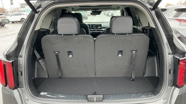 new 2025 Kia Sorento Plug-In Hybrid car, priced at $47,634