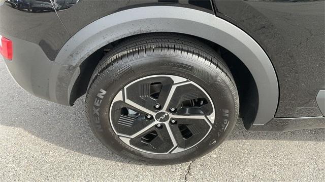 used 2024 Kia Niro car, priced at $25,811