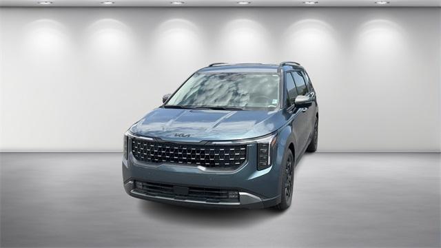 new 2025 Kia Carnival car, priced at $52,675