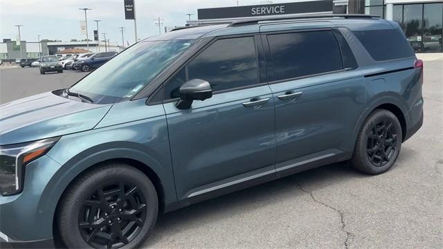 new 2025 Kia Carnival car, priced at $52,675
