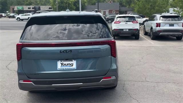 new 2025 Kia Carnival car, priced at $52,675