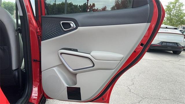 new 2025 Kia Soul car, priced at $25,135