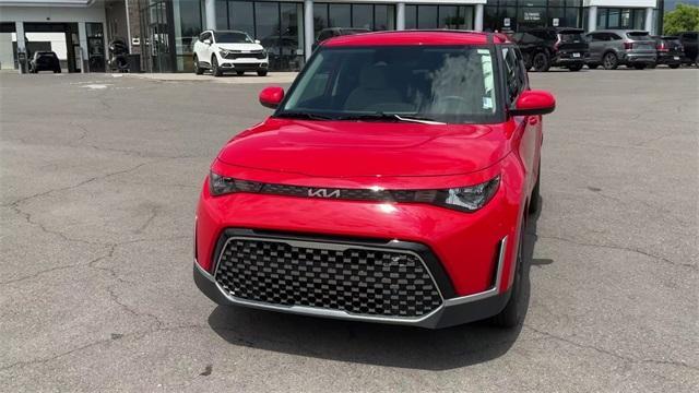 new 2025 Kia Soul car, priced at $25,135