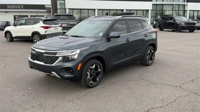 new 2025 Kia Seltos car, priced at $28,328