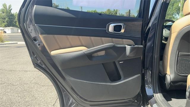 new 2025 Kia Sorento car