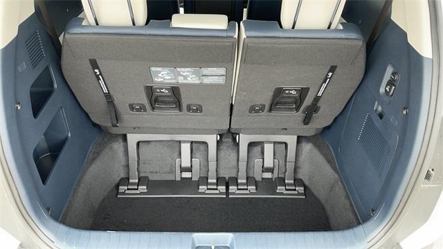 new 2025 Kia Carnival car, priced at $44,575