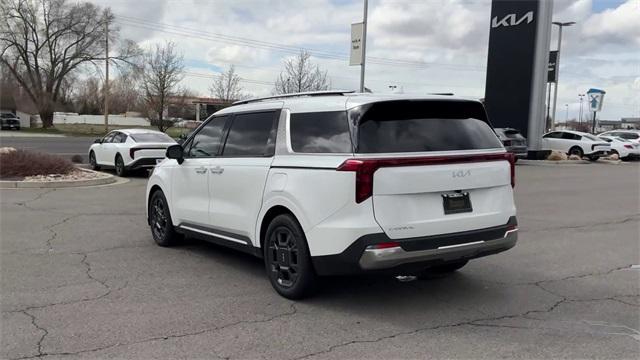 new 2025 Kia Carnival car, priced at $44,575