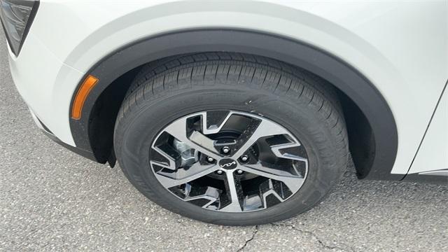 new 2025 Kia Sportage Hybrid car, priced at $34,065