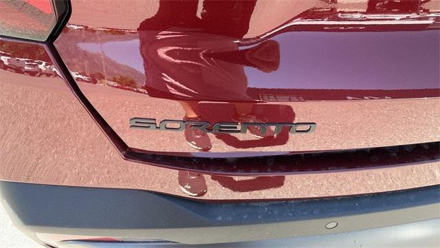 new 2025 Kia Sorento car, priced at $43,568