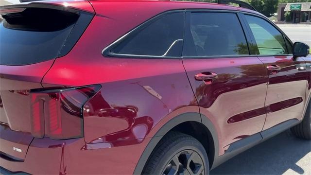 new 2025 Kia Sorento car, priced at $43,568