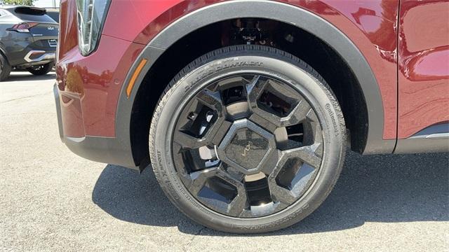 new 2025 Kia Sorento car, priced at $43,568