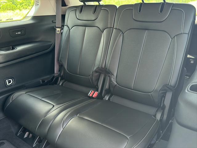 used 2023 Jeep Grand Cherokee L car, priced at $32,995