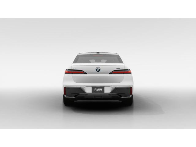 new 2025 BMW i7 car, priced at $114,425