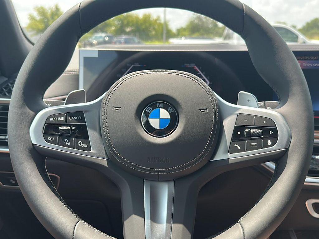 new 2026 BMW X7 car, priced at $97,525