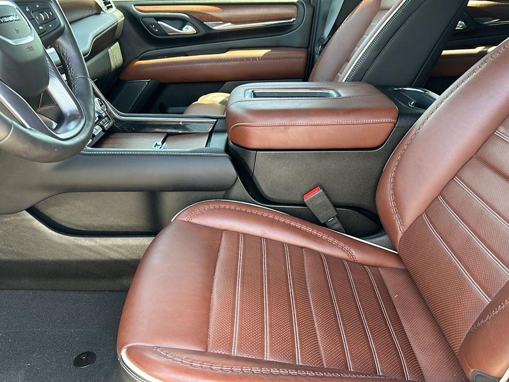 used 2023 GMC Yukon car, priced at $71,888