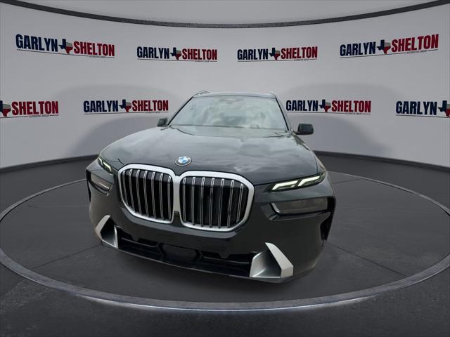 new 2025 BMW X7 car, priced at $91,145