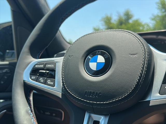 new 2026 BMW X7 car, priced at $121,415