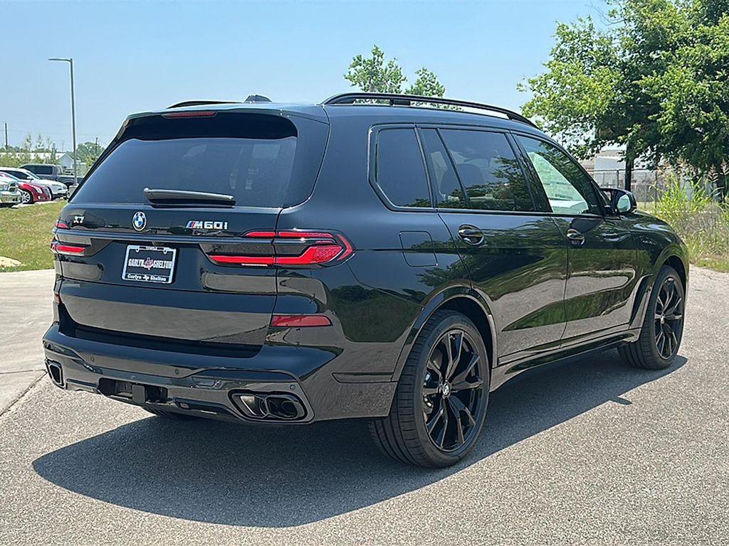 new 2026 BMW X7 car, priced at $121,415