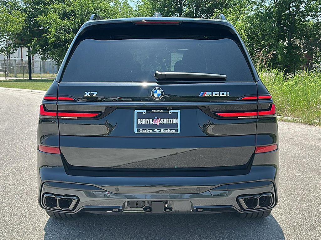 new 2026 BMW X7 car, priced at $121,415
