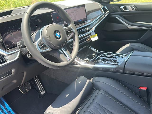 new 2026 BMW X7 car, priced at $121,415